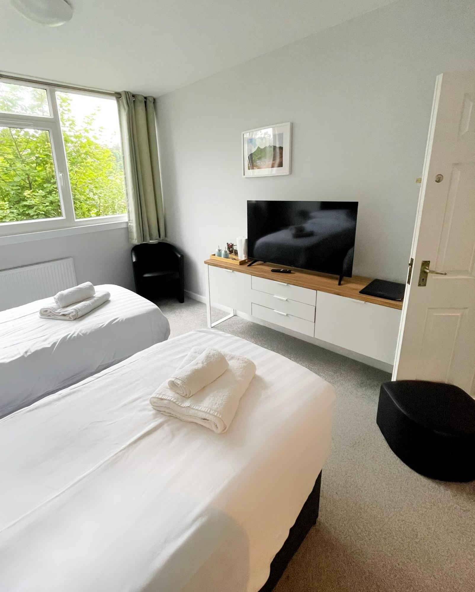 King's Knoll Hotel