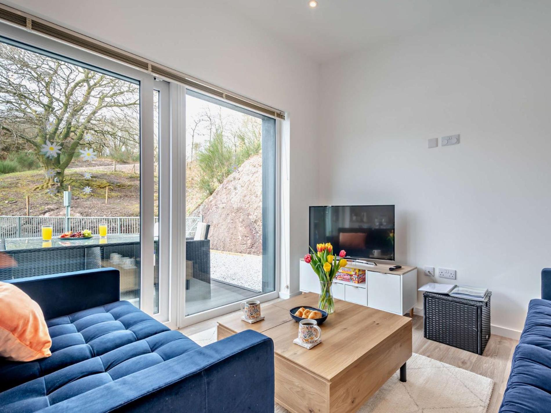 2 Bed In 94035 Oban