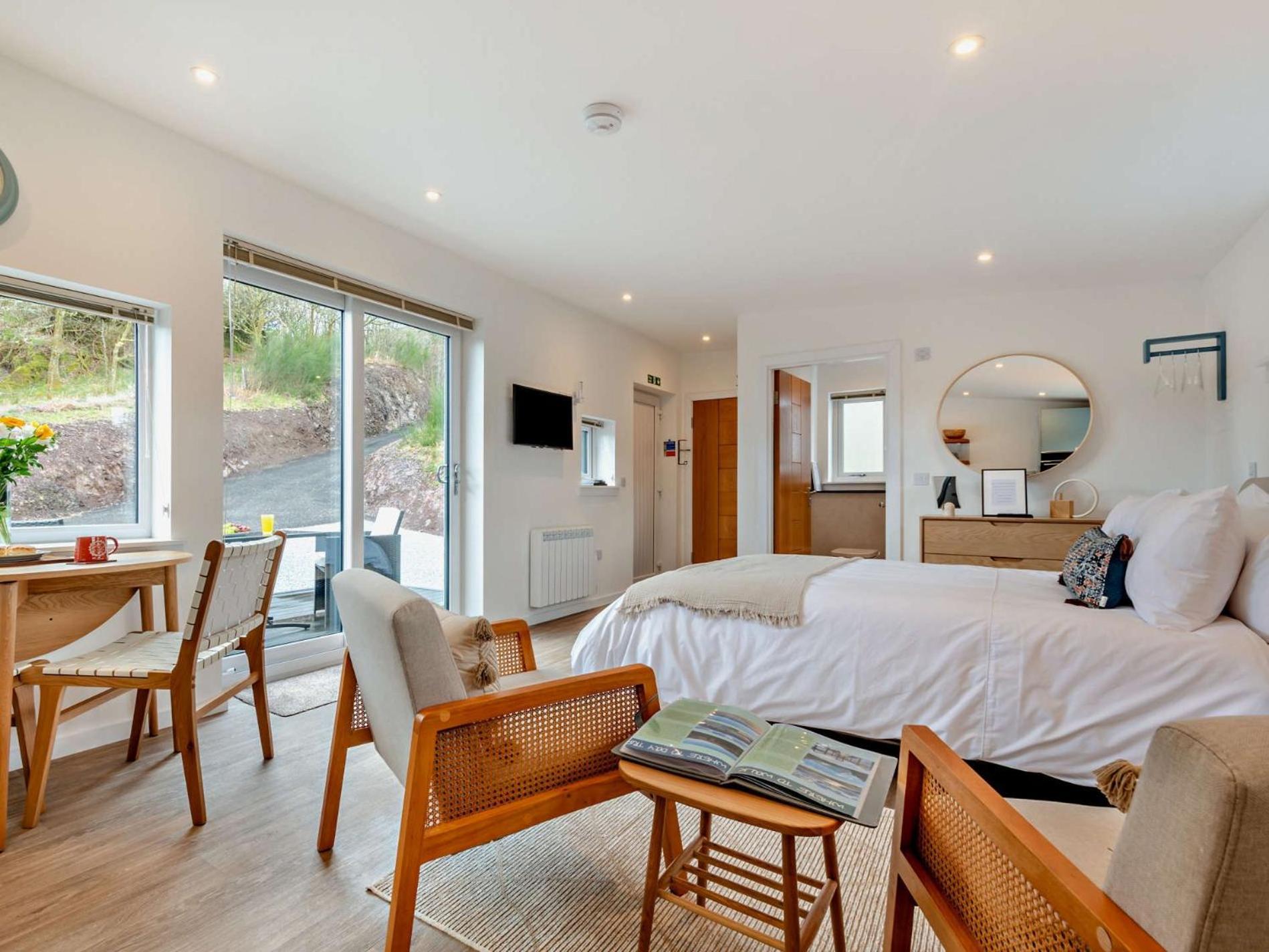 1 Bed In 94040 *