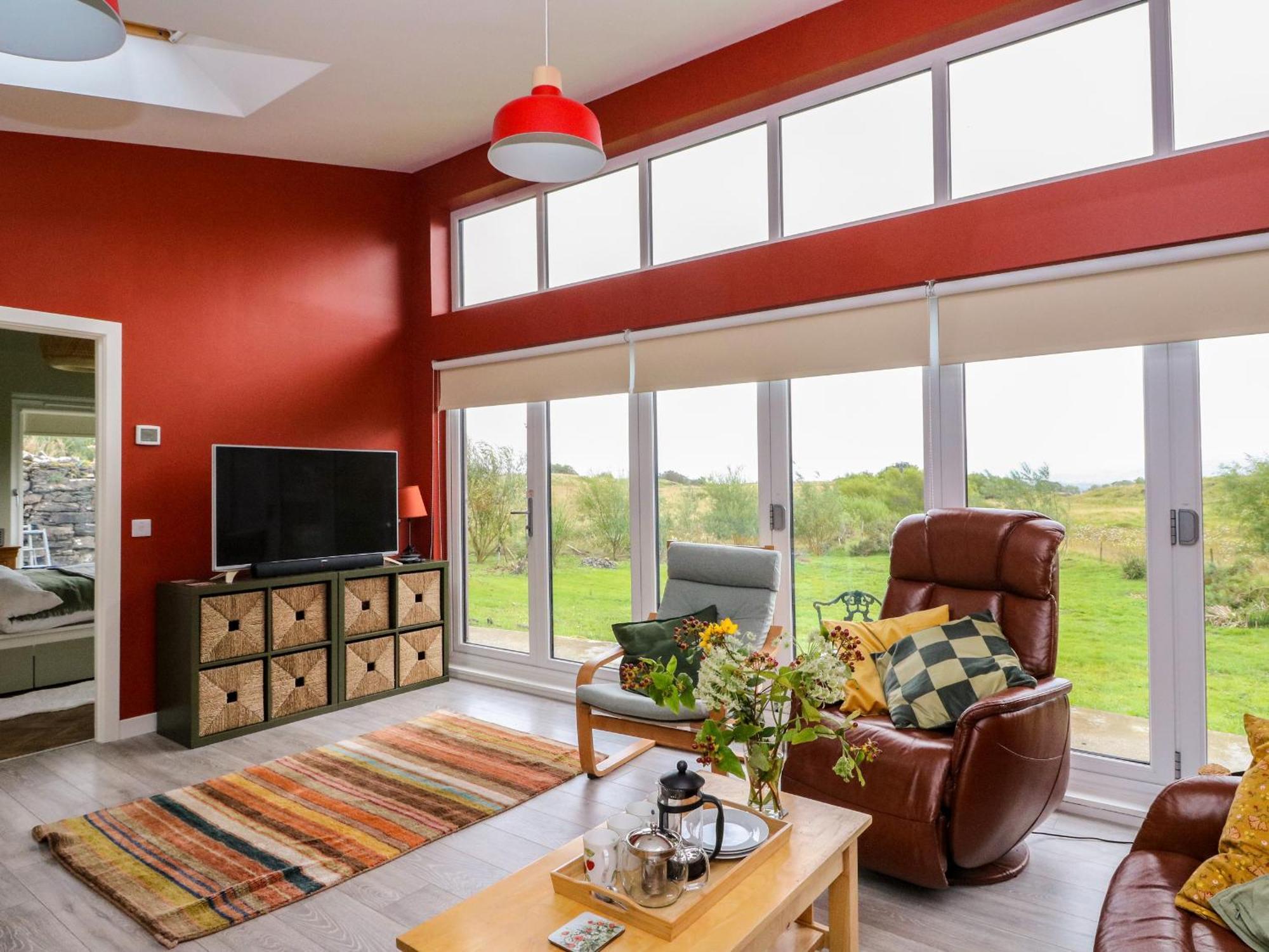 Holiday home Tirlaggan House
