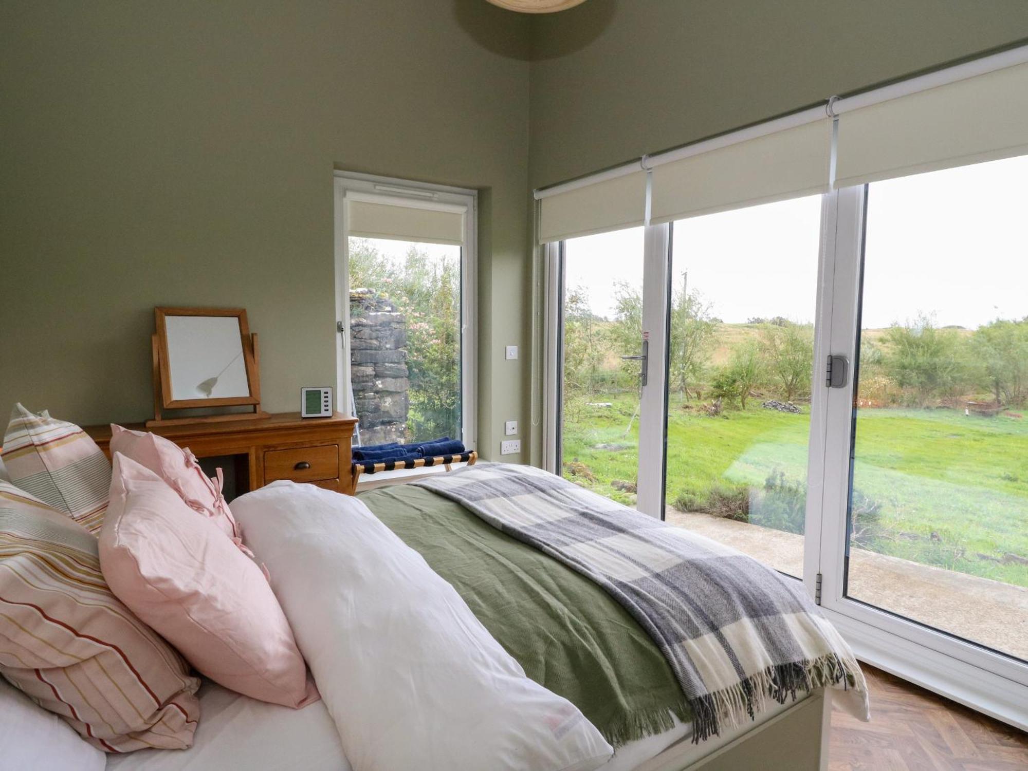 Tirlaggan House