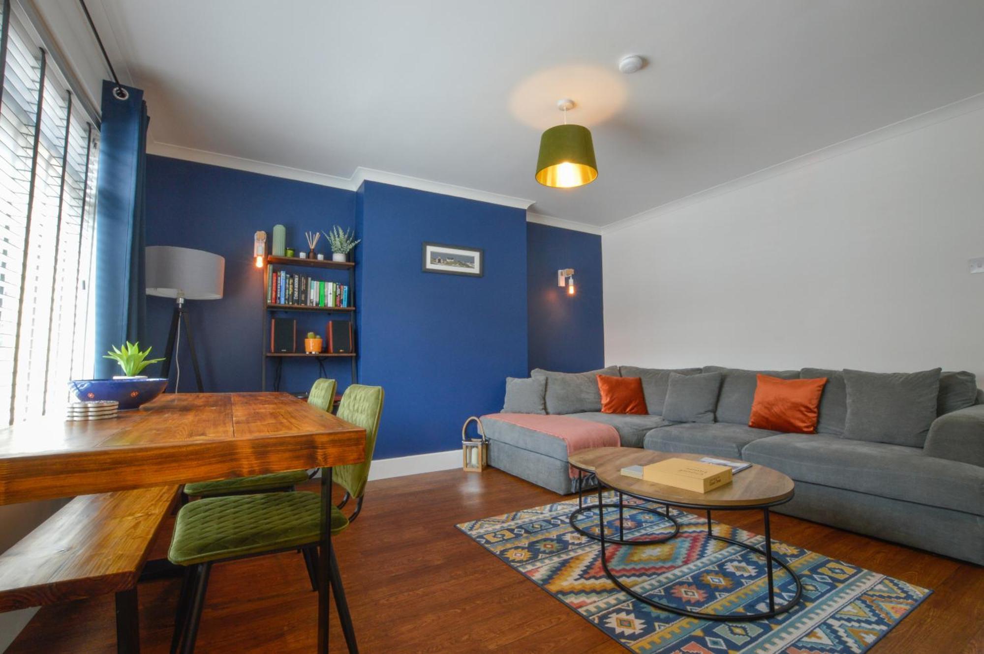 Retreat Apartment *