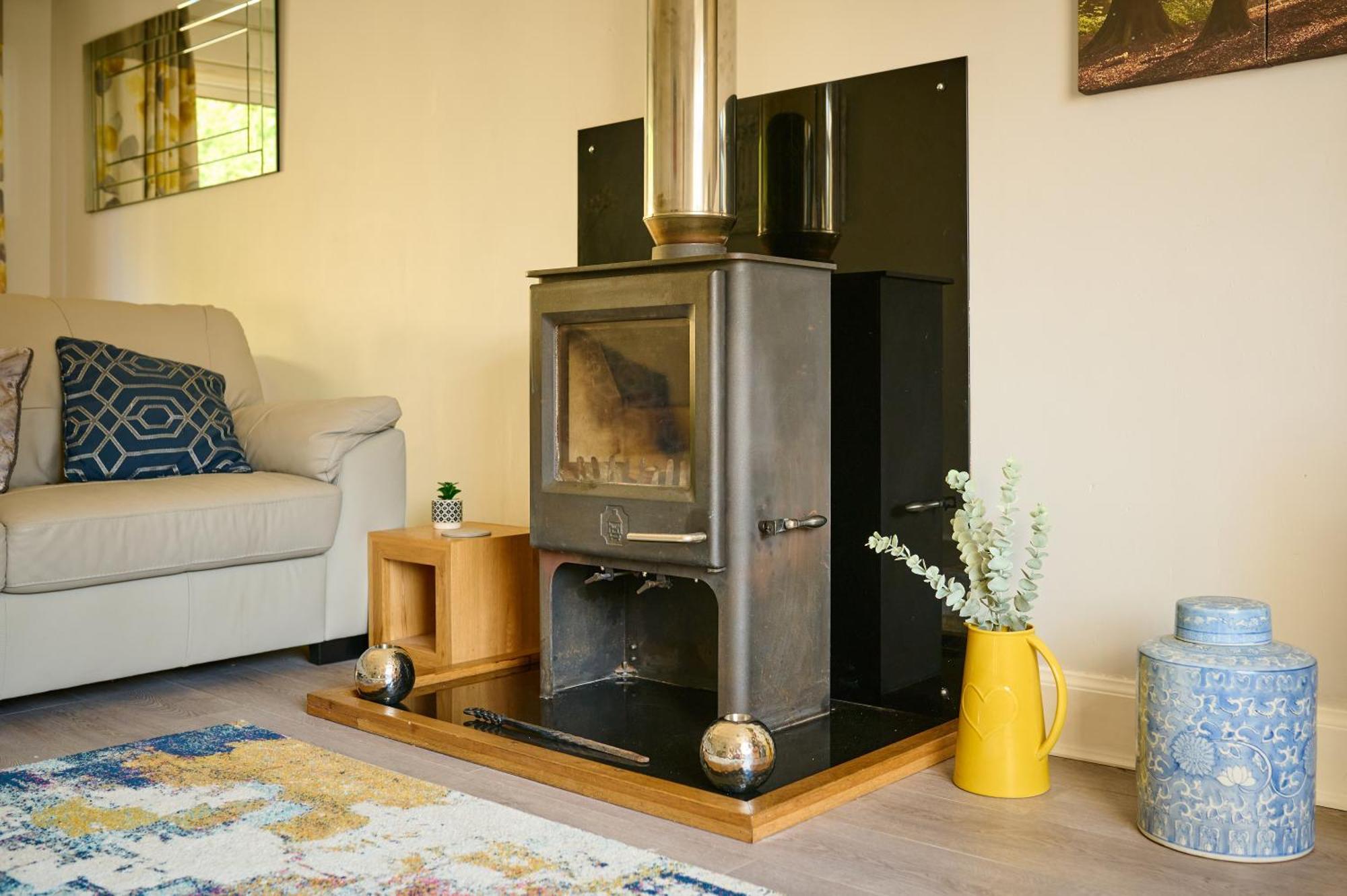 Charming 2bd House - Parking & Garden In Oban