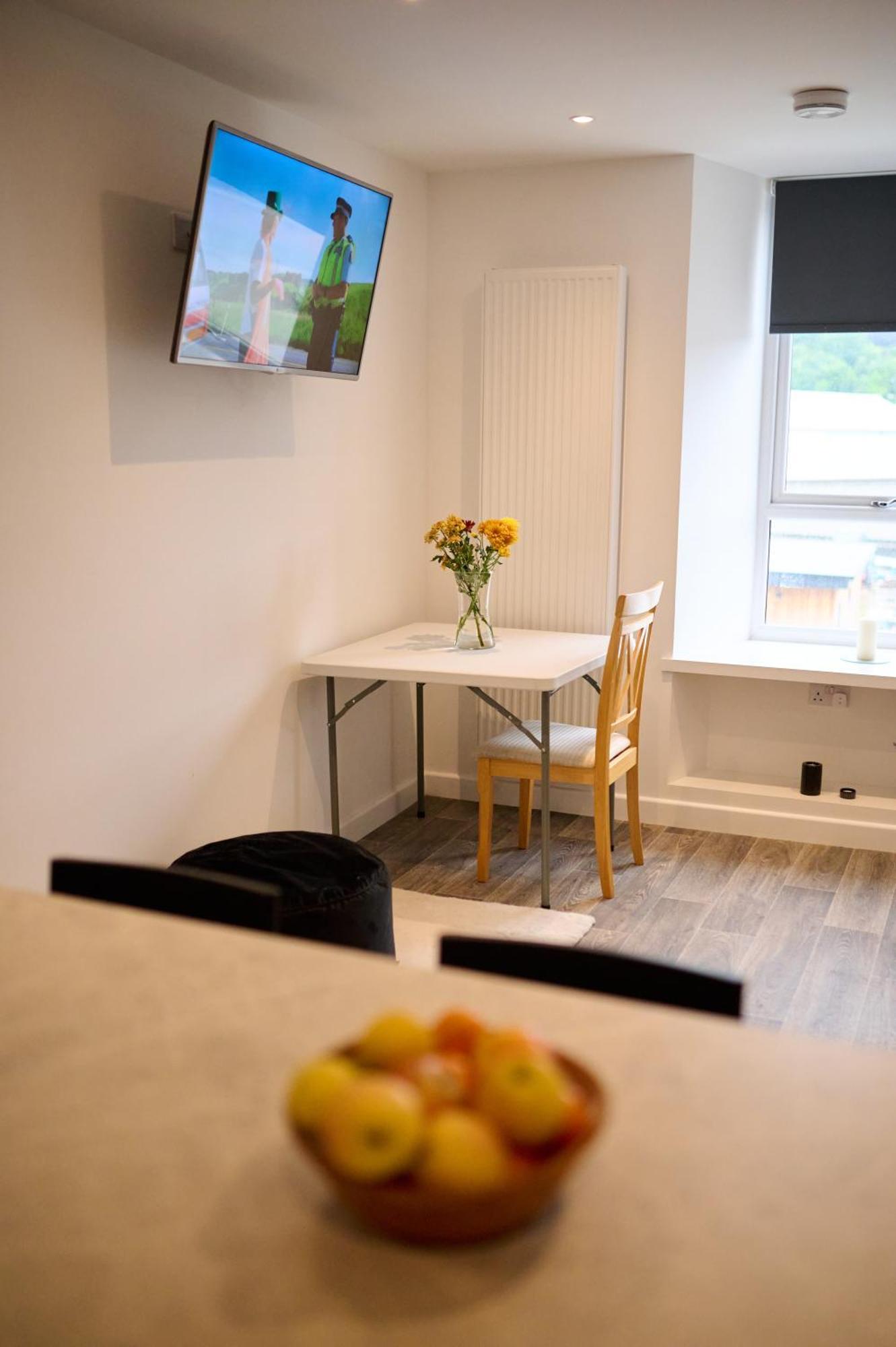 Newly Renovated 2br In - Walk To Waterfront * Oban