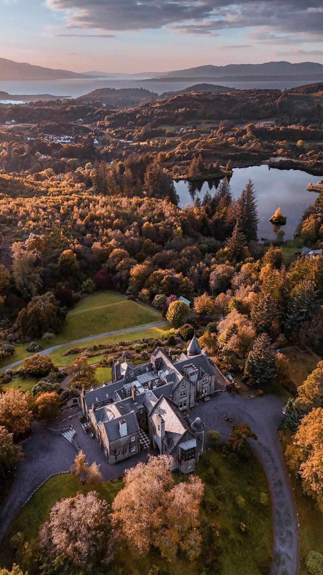 Glencruitten House Guest house