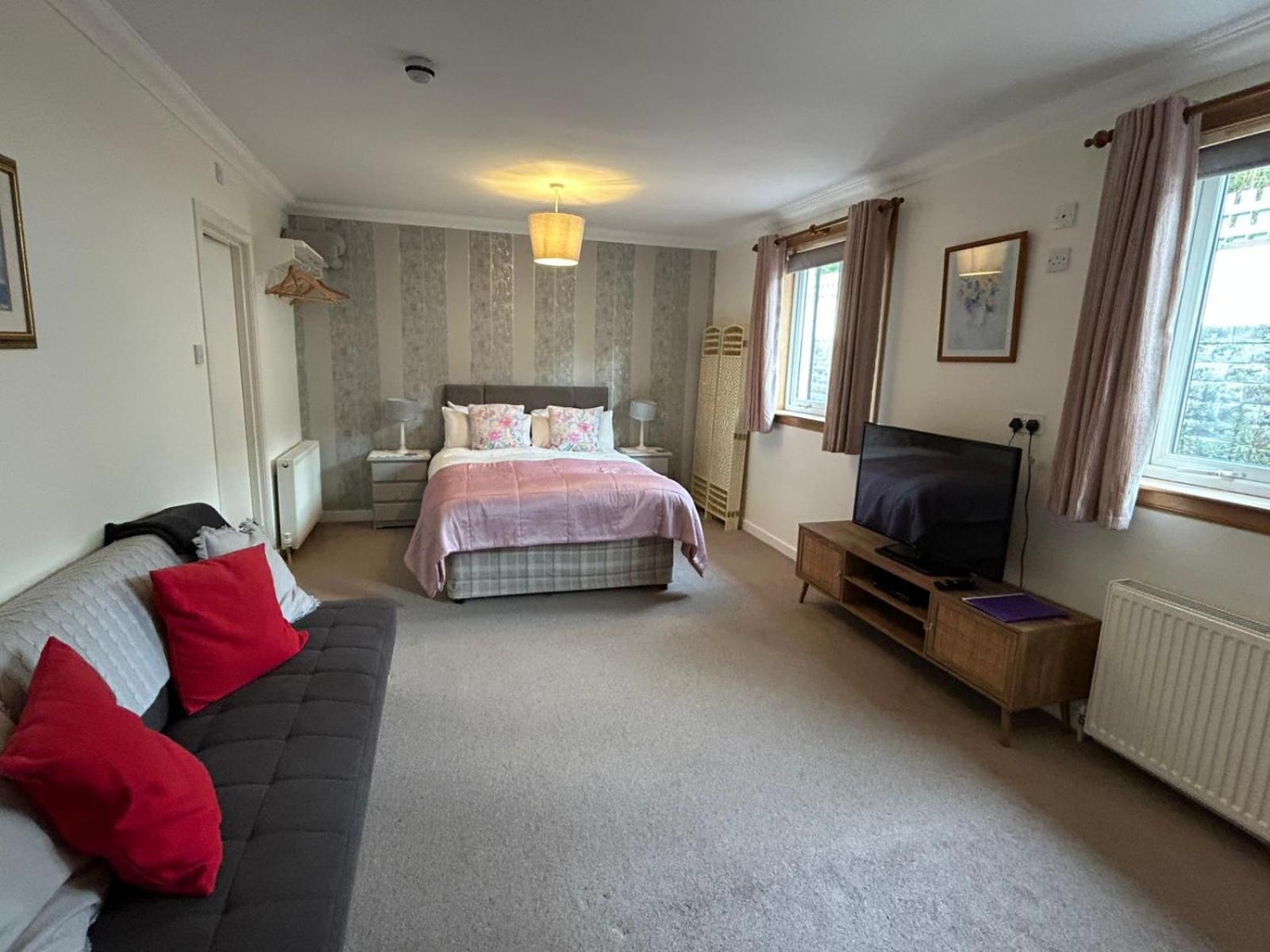 Bed & Breakfast Elderslie