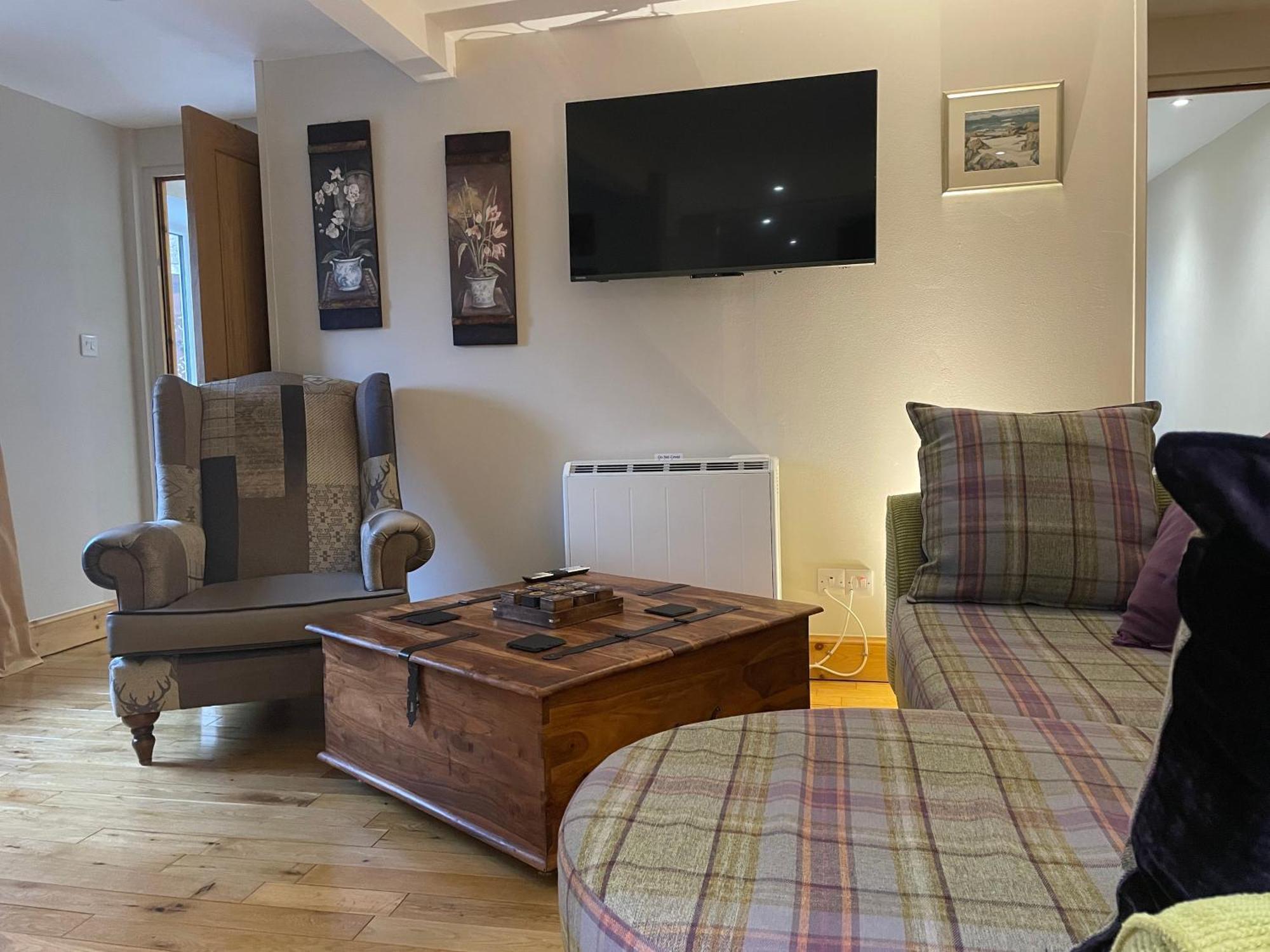Apartment The Mews 2 Bedroom With Private Parking Oban