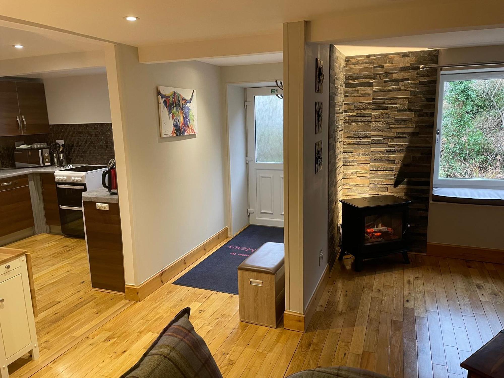 The Mews 2 Bedroom With Private Parking * Oban