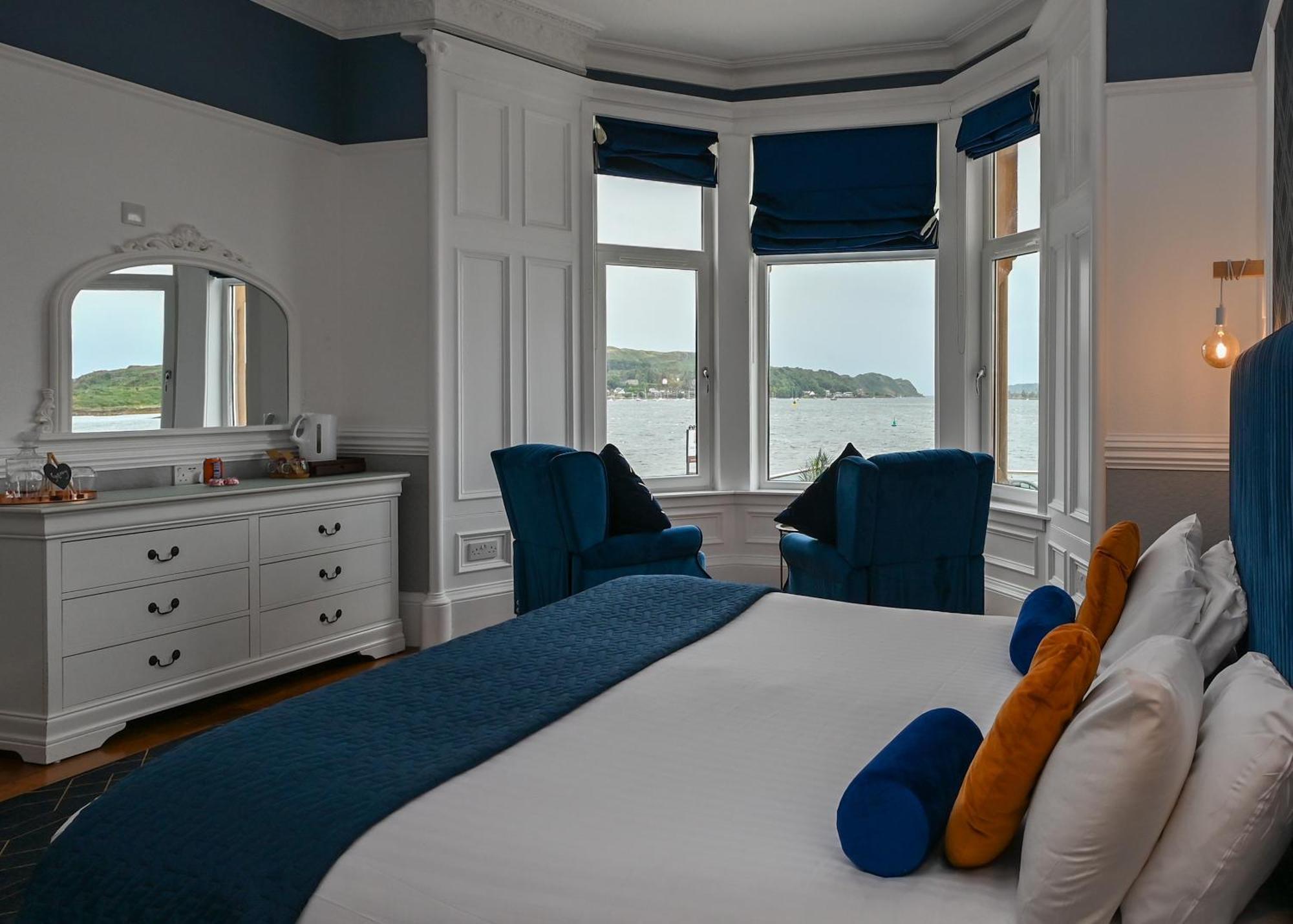 Mackays Oban
