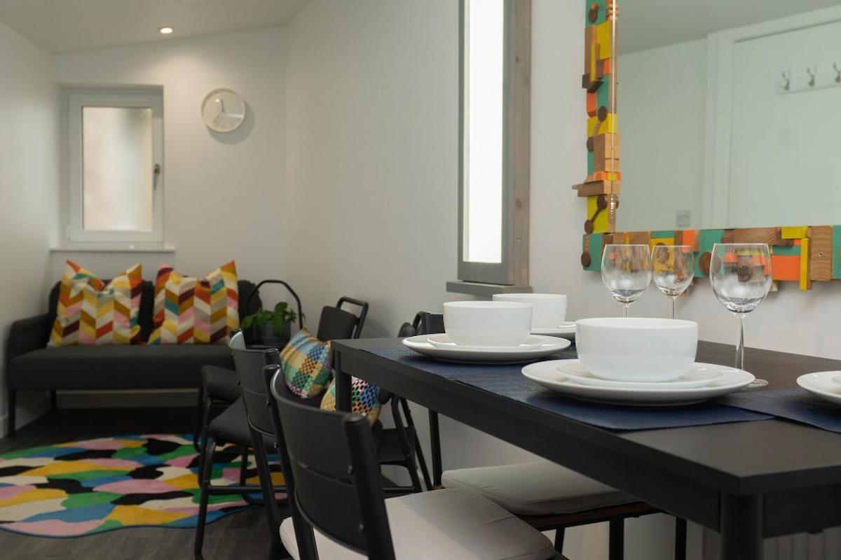 Halls Apartment