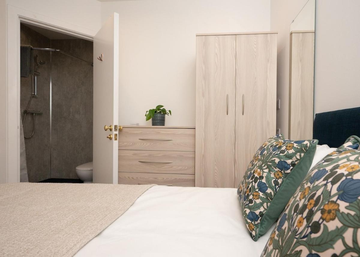 Apartment Halls *