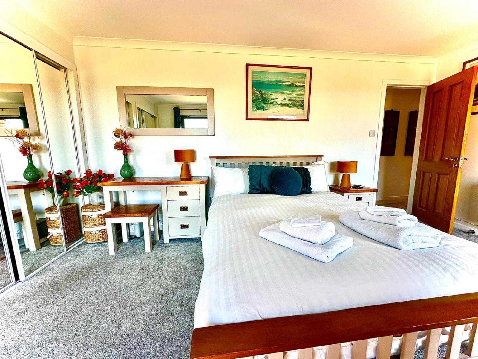 5 Bed House Near *