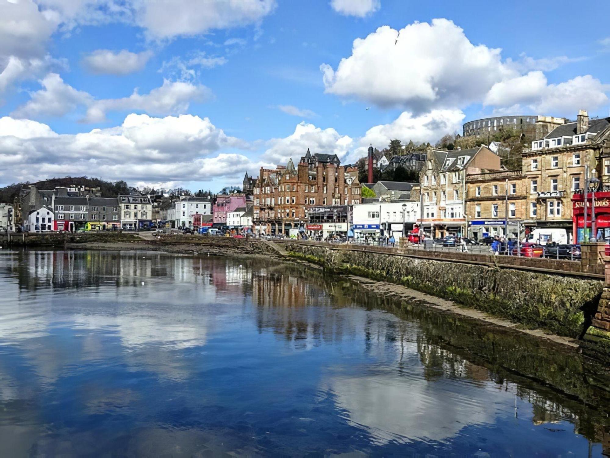 Finlaggan * Oban