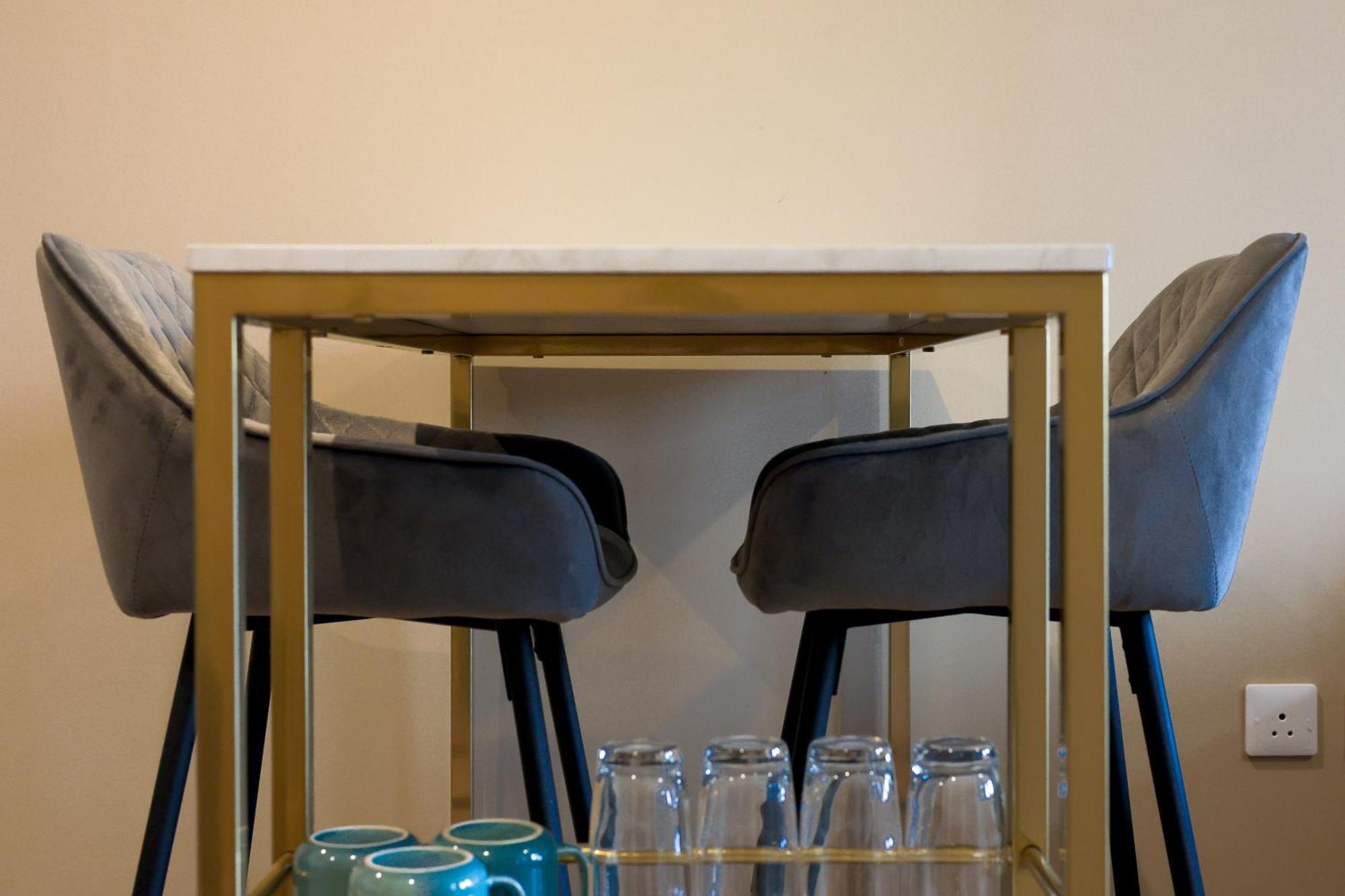 Netherbrae Apartment *