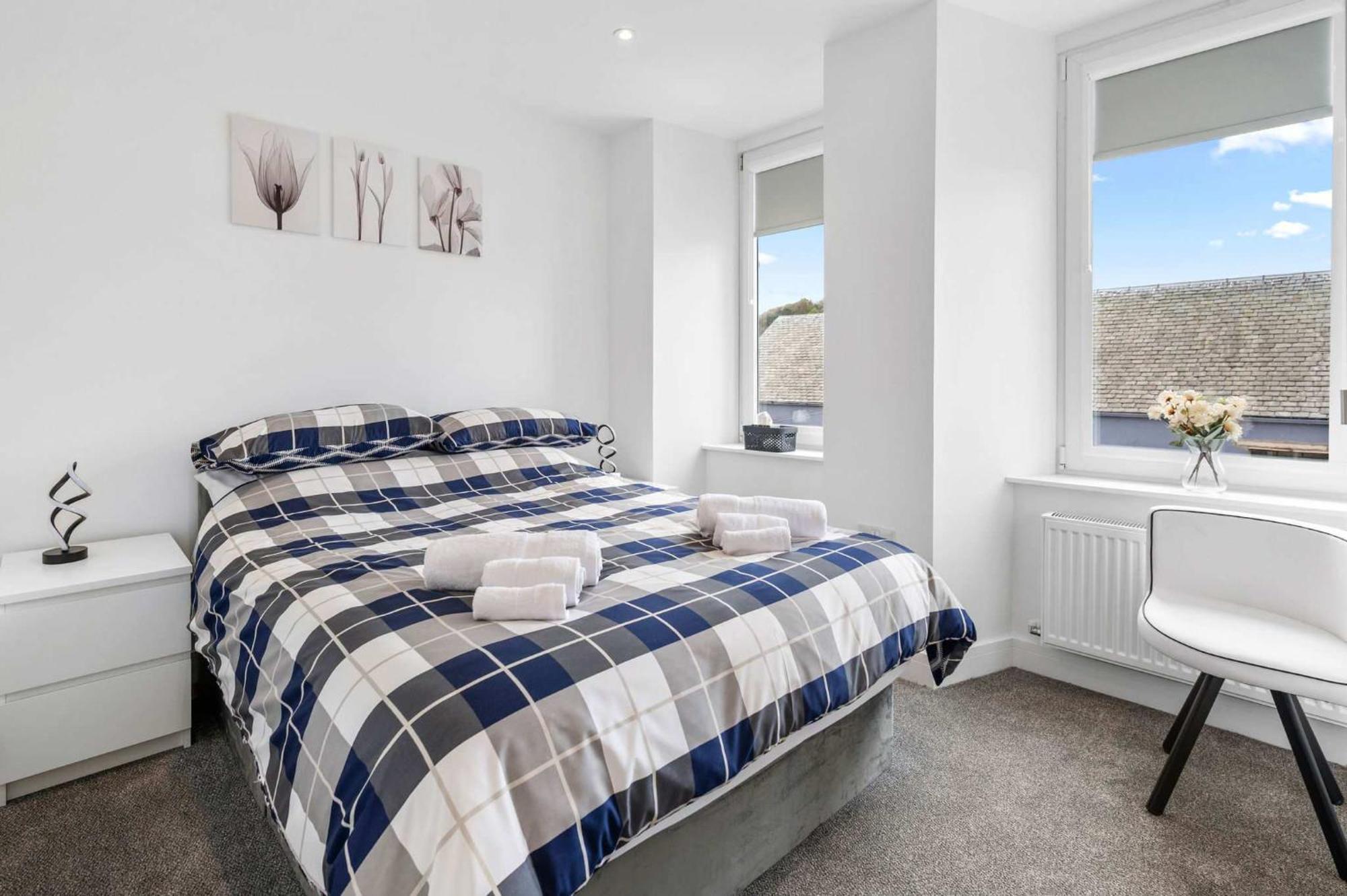 New! Modern & 1br Flat With Sky Tv Apartment