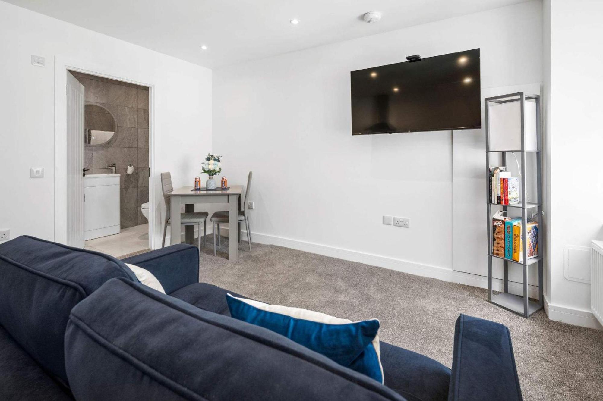 Apartment New! Modern & 1br Flat With Sky Tv Oban