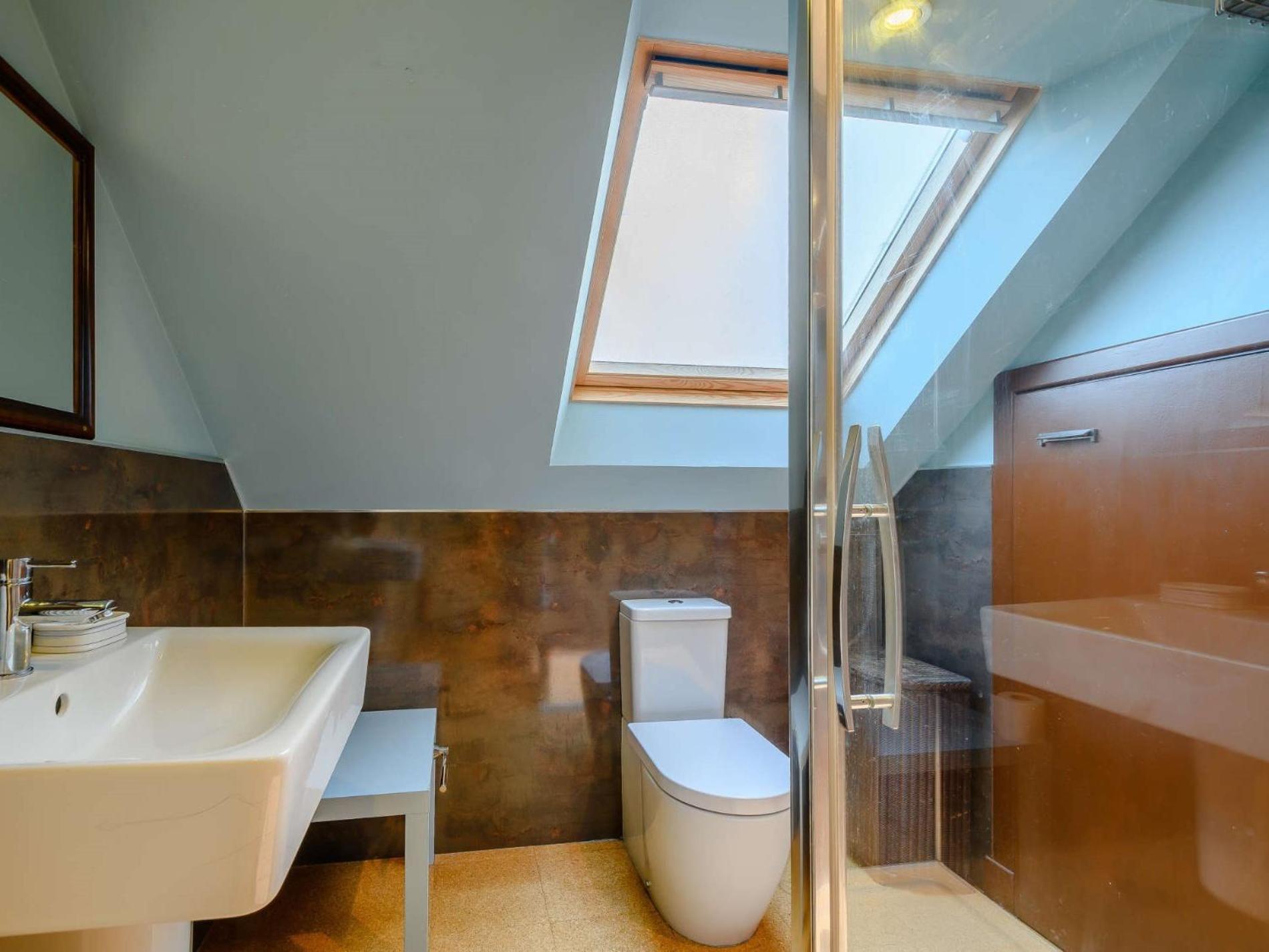 3 Bed In 86398 Apartment Oban
