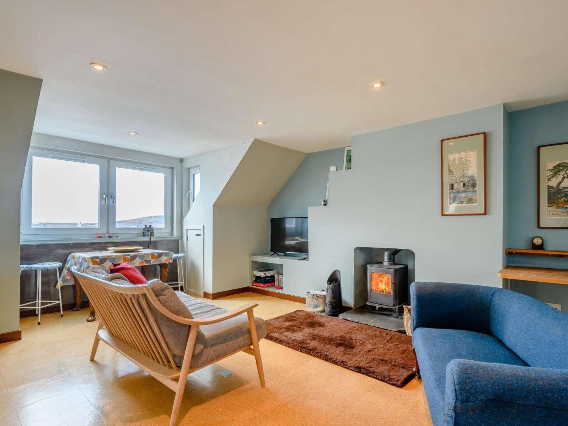 Apartment 3 Bed In 86398 Oban