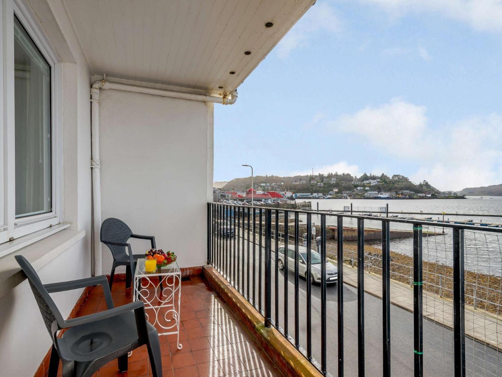 3 Bed In 86398 Oban