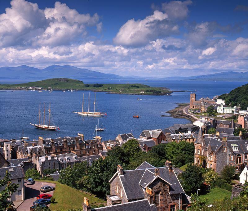 Clan * Oban