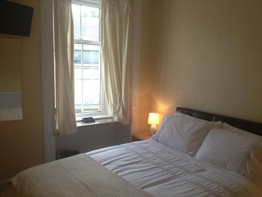 Glengorm Guest House 3*