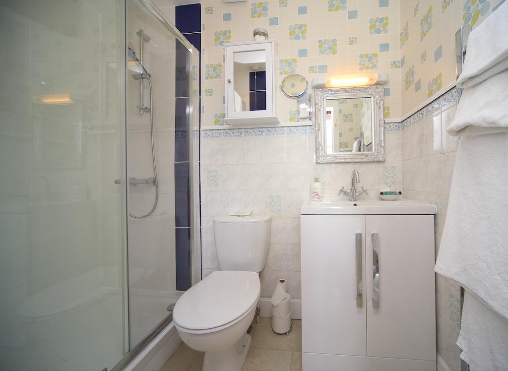 Glenrigh Guest House - Adults Only