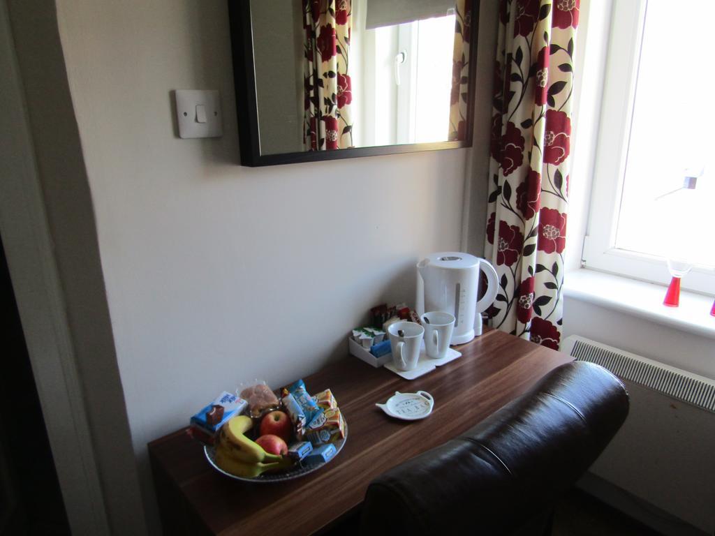 Adelphi Guest house 3*