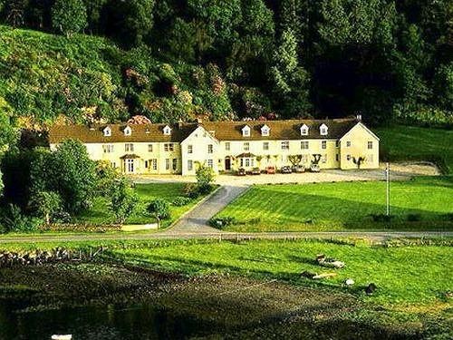 Hotel Knipoch House 4*