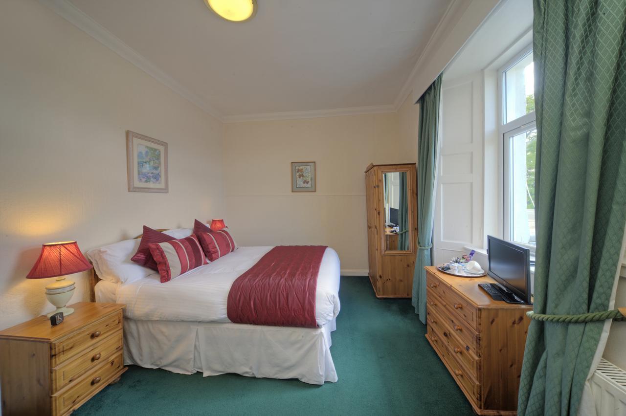 Lochnell Arms 3*
