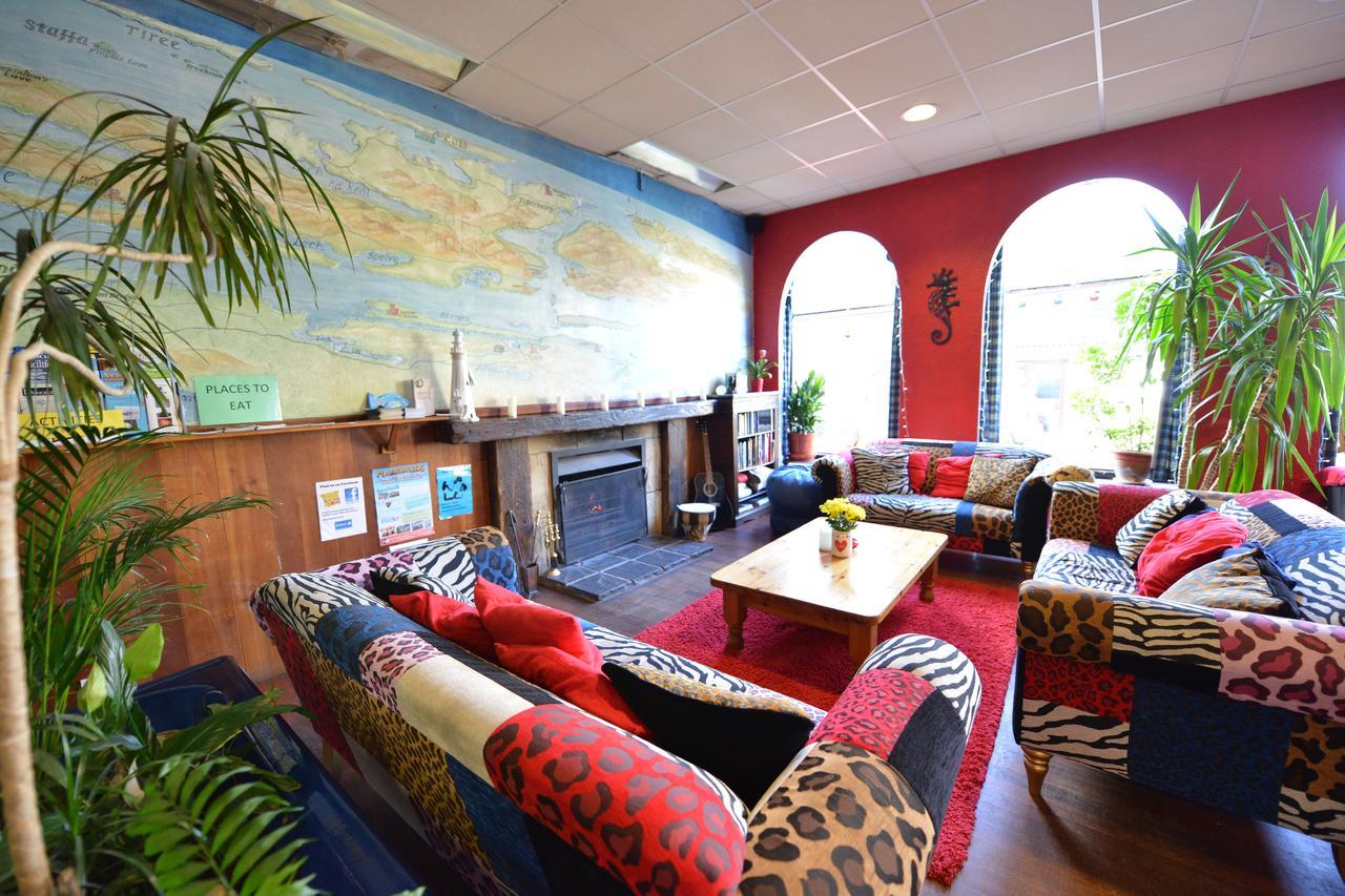 Backpackers * Oban