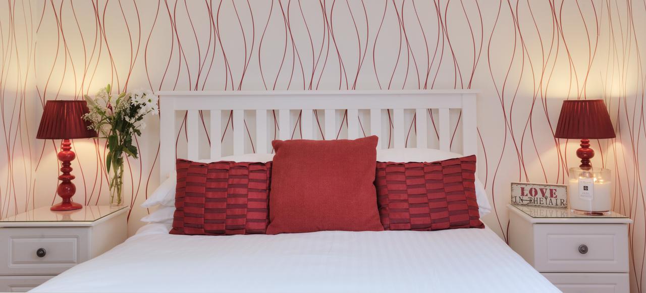 Grove Bed & Breakfast 4*