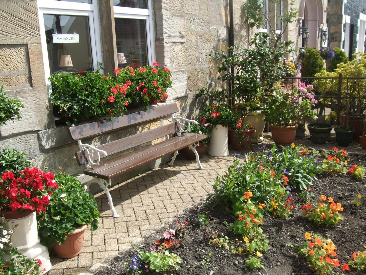 Dana Villa Holiday Accommodation Guest house