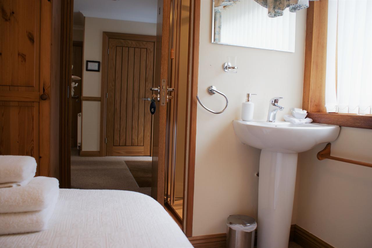 Greencourt Guest house 4*