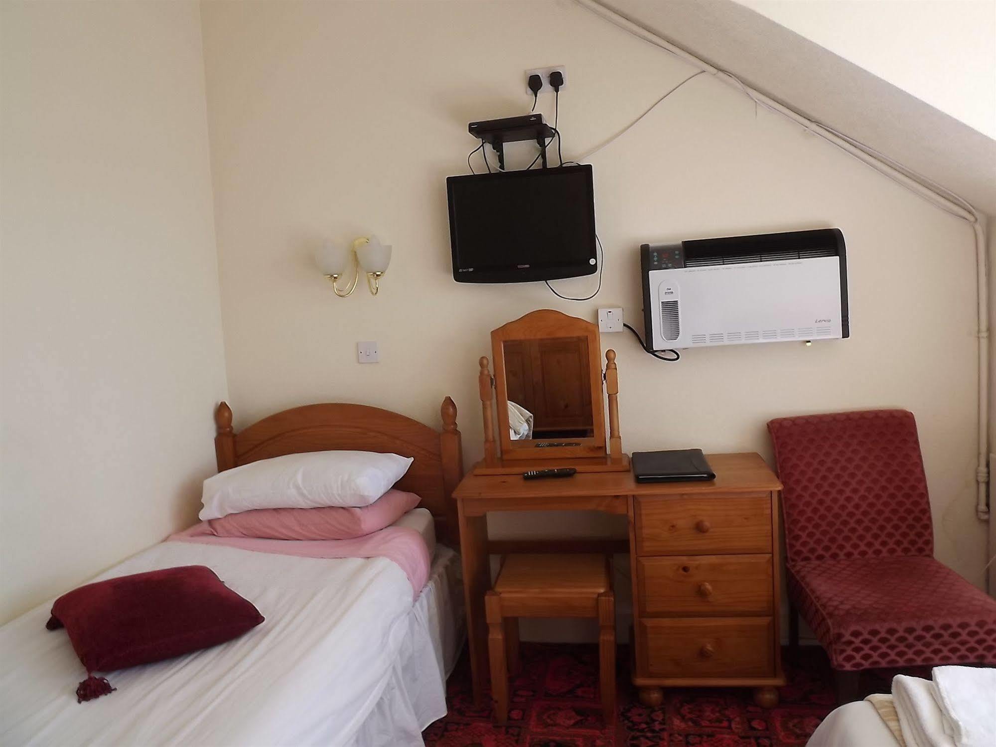 Palace - Small 3* Oban