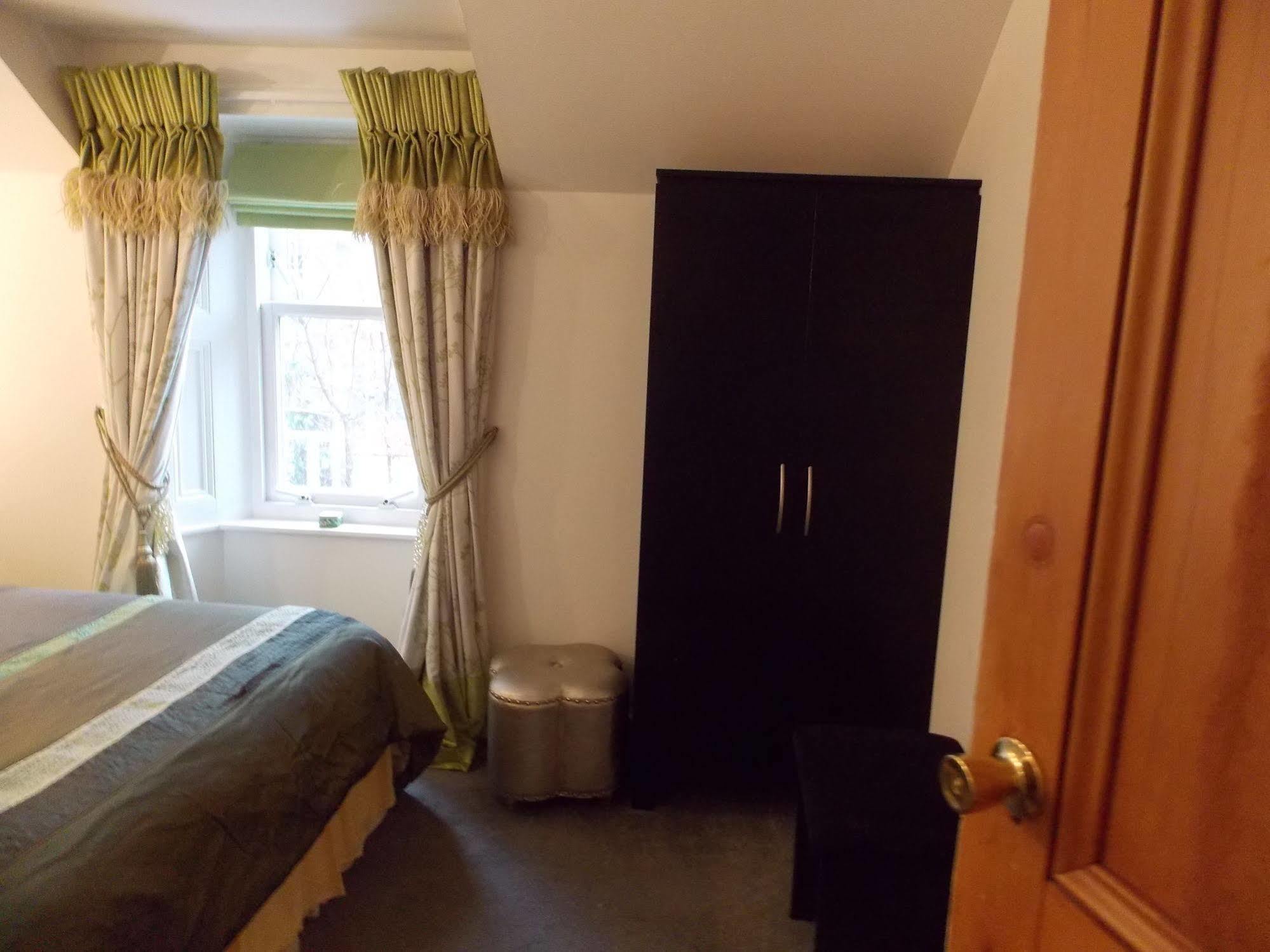 Guest house High Cliff