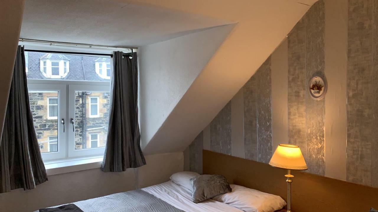 Alderlea House * Oban