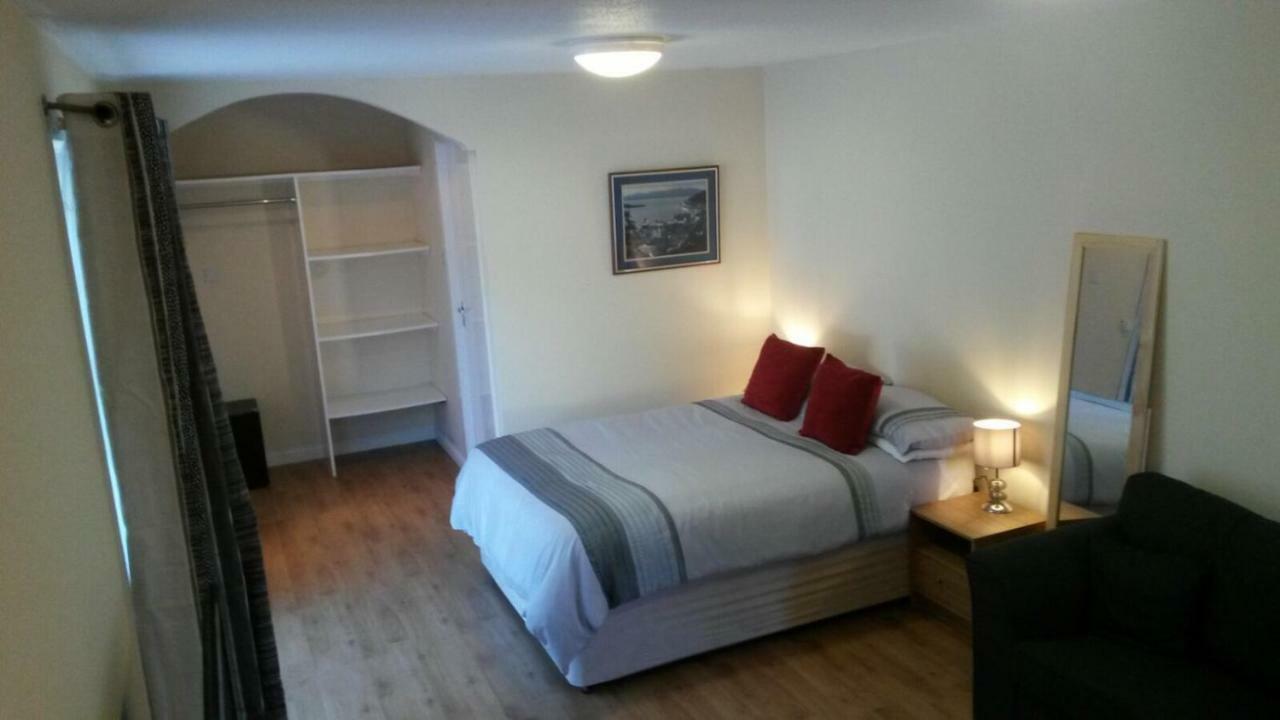 Hotel Soroba House *