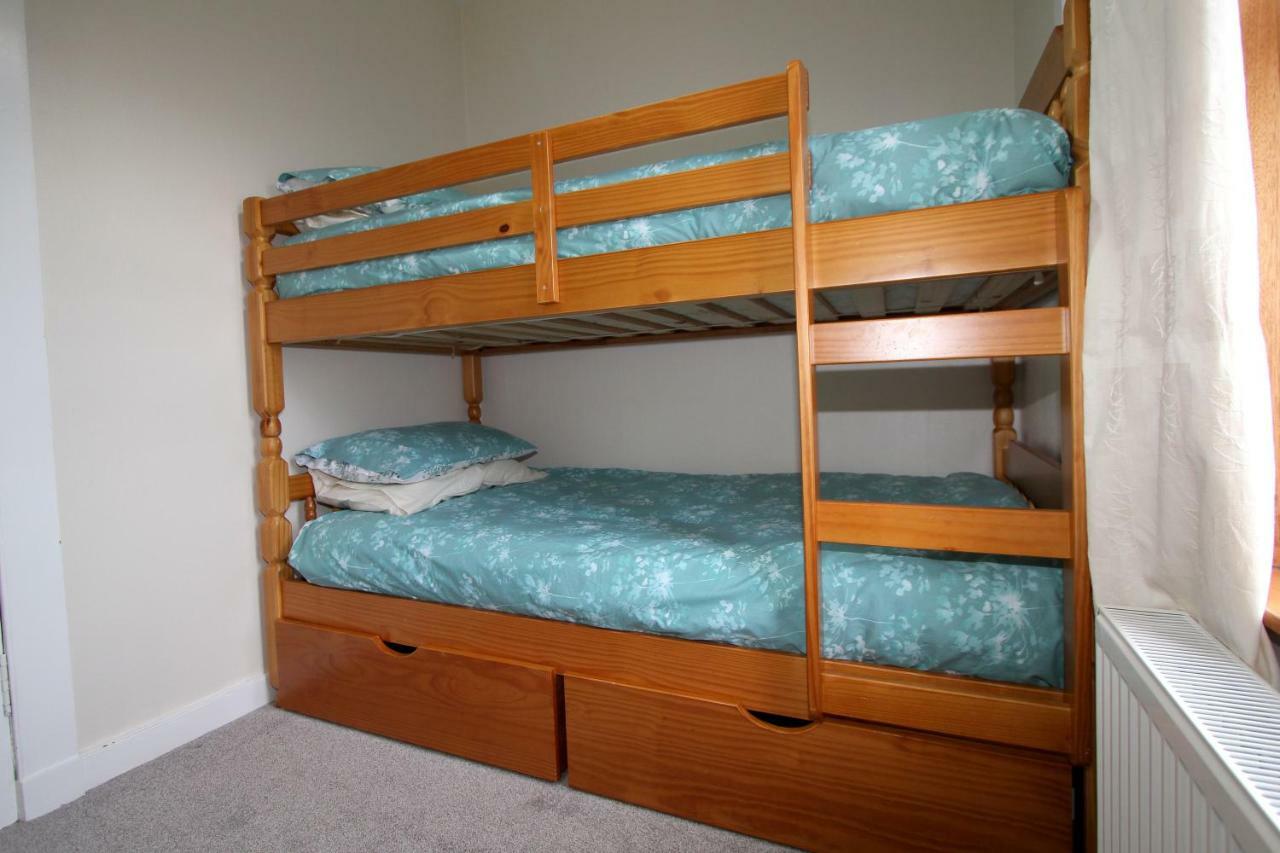 Holiday home Three Bedroom House In
