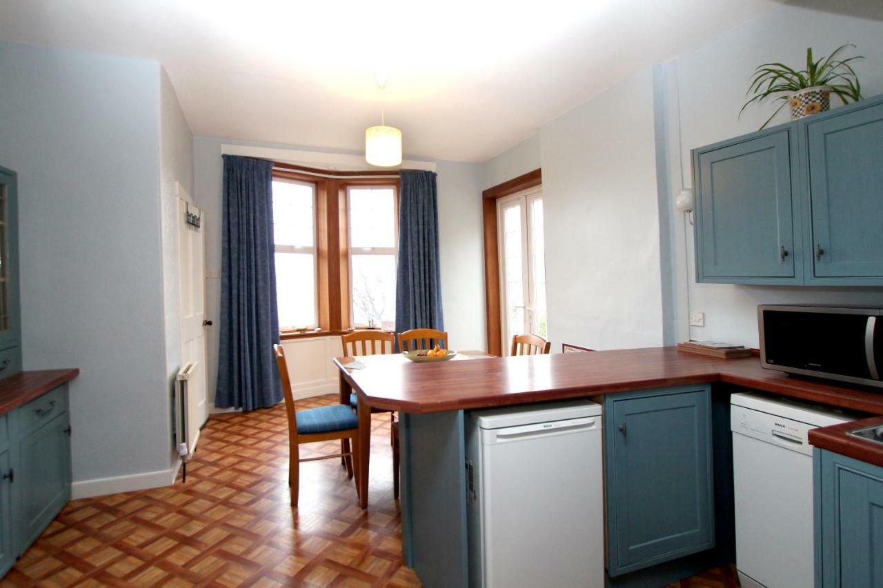 Three Bedroom House In Holiday home *