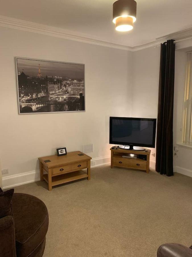 39c Apartment