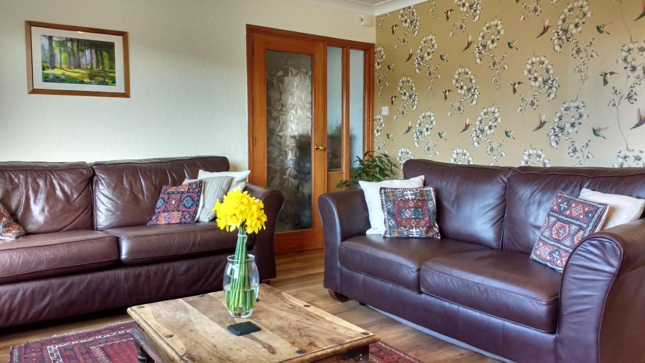 Skerryvore Apartment *