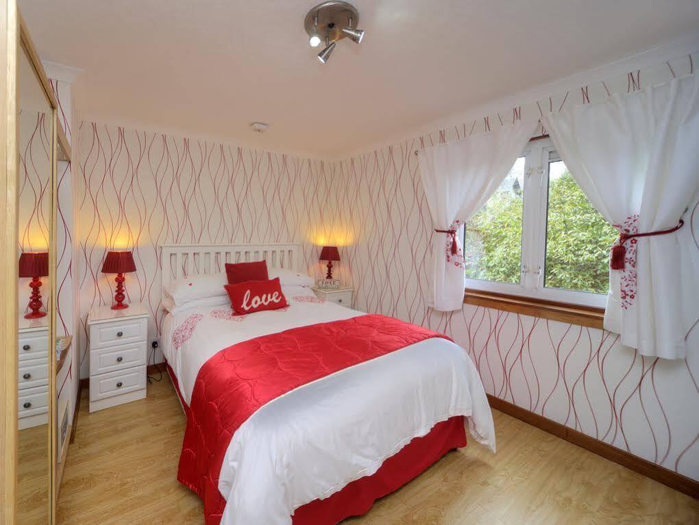 Grove Bed & Breakfast 4*