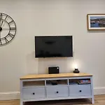 The Rail & Ferry Den