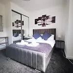 Blanca Apartment
