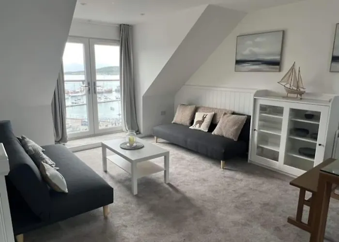 73 George Street. Appartment 3