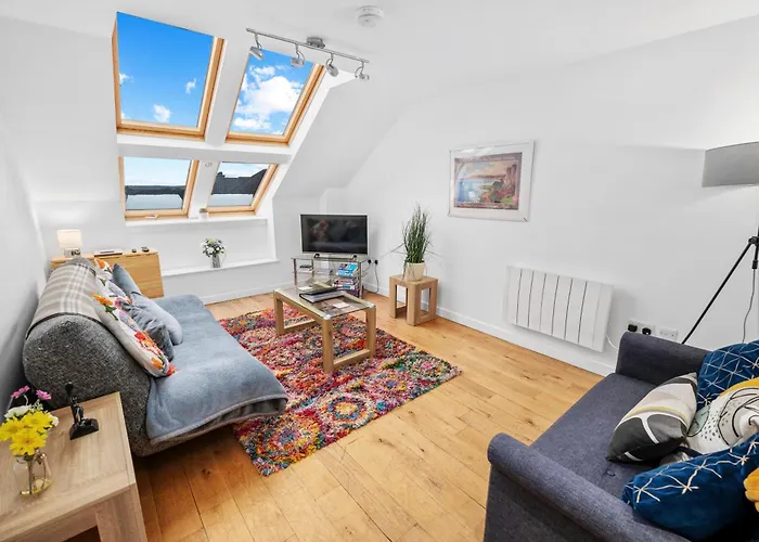 Stunning 2Br Loft Apt In Oban - Sea Views