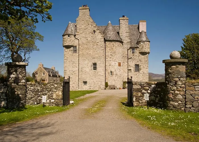 Barcaldine Castle