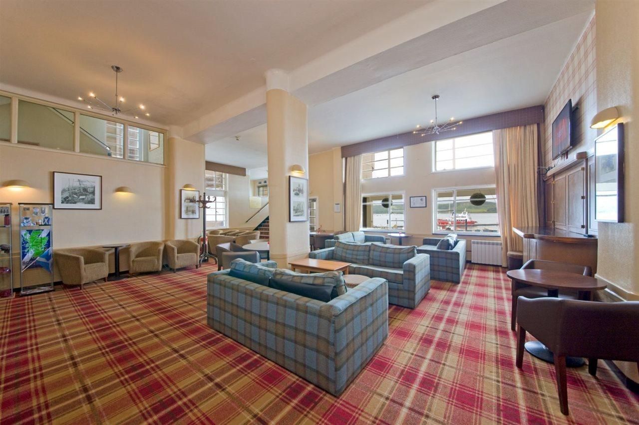 Hotel Bay