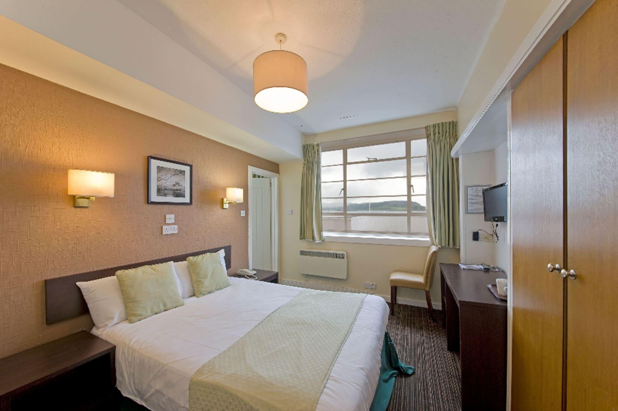Hotel Bay 4*