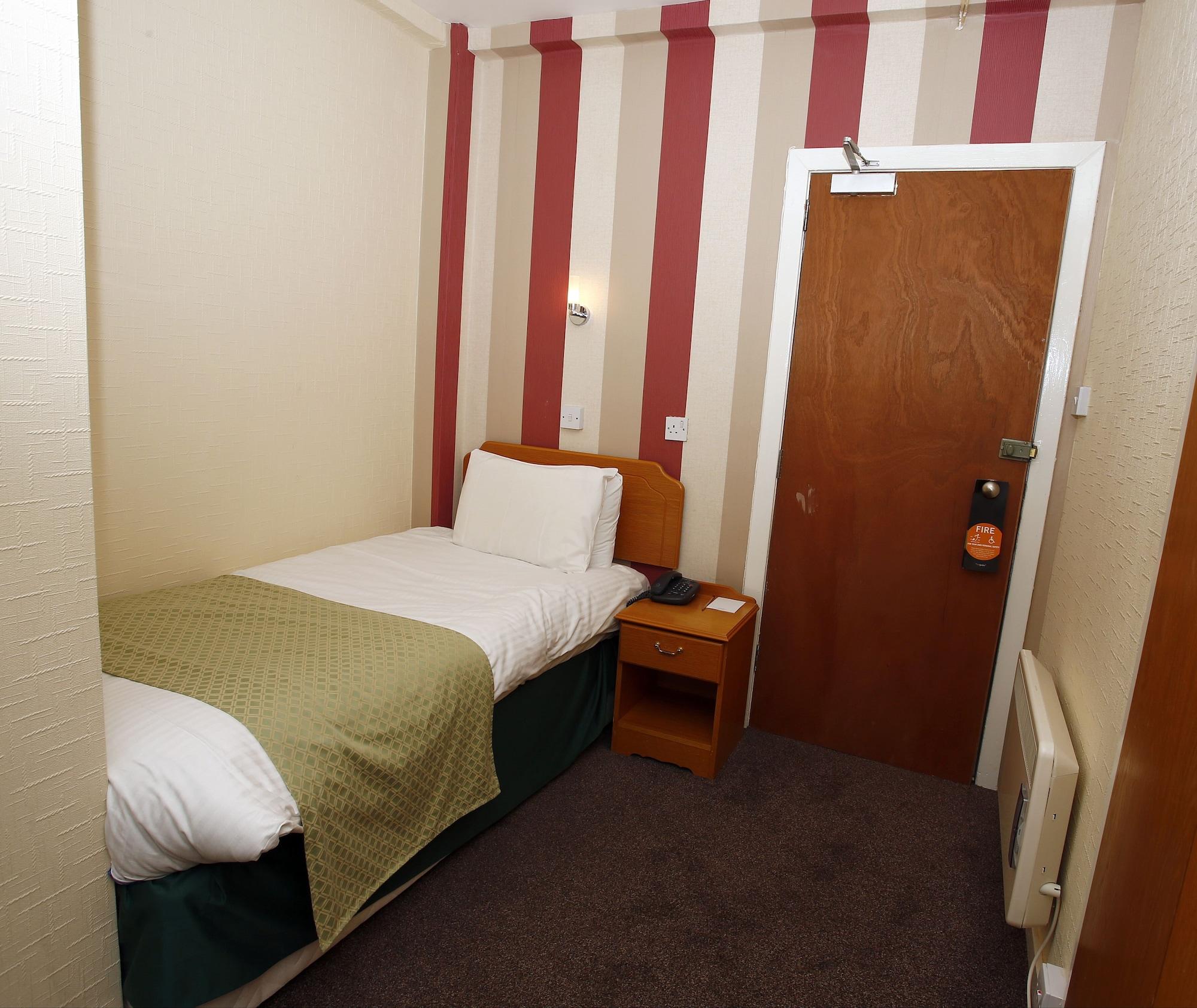 Bay Hotel